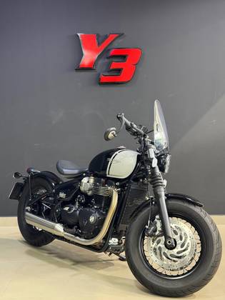 TRIUMPH BONNEVILLE BOBBER 1200 